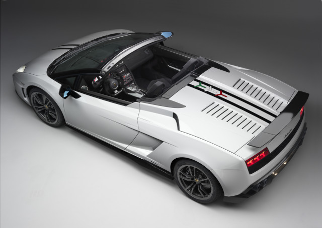 Lamborghini Gallardo LP 570-4 Spyder Performante-1.jpg